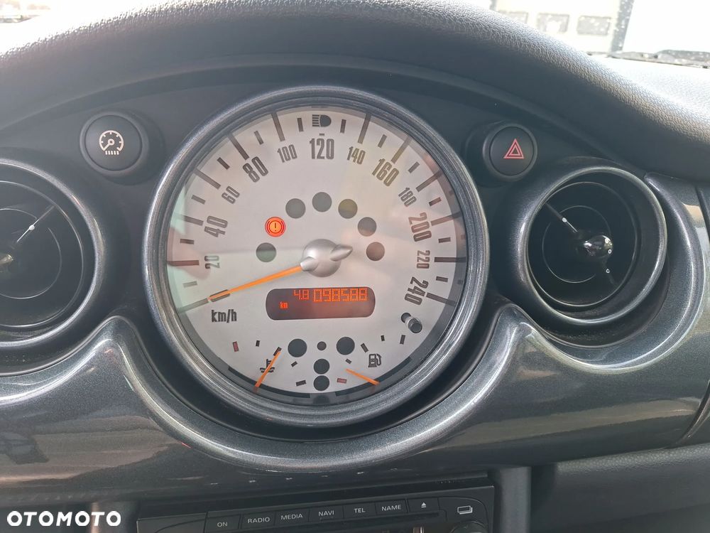 MINI Cooper Standard - 17