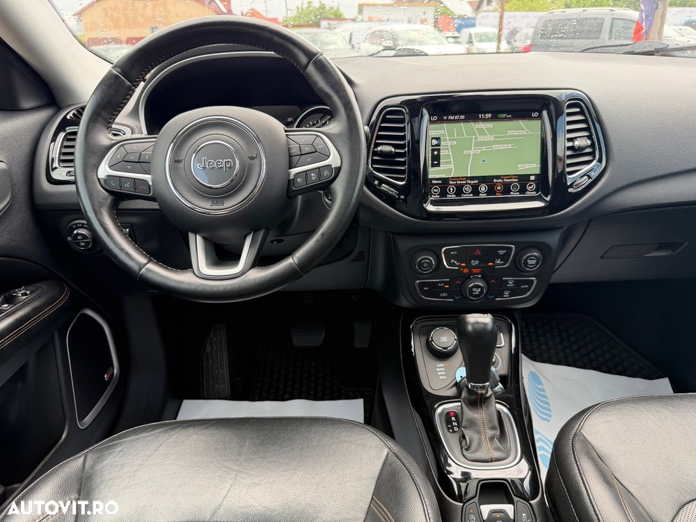 Jeep Compass 2.0 M-Jet 4x4 AT Limited - 31