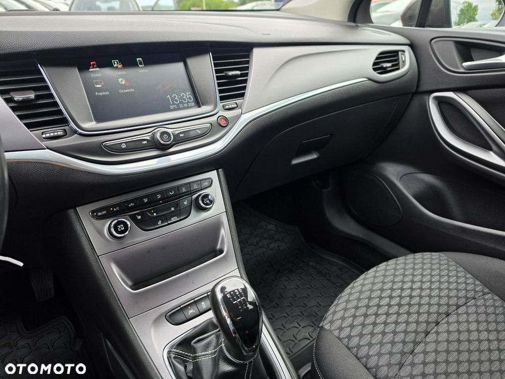 Opel Astra - 39