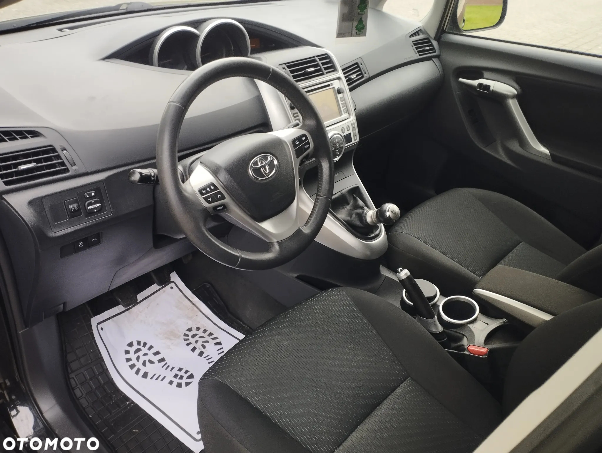 Toyota Verso 1.8 5-Sitzer Executive - 11