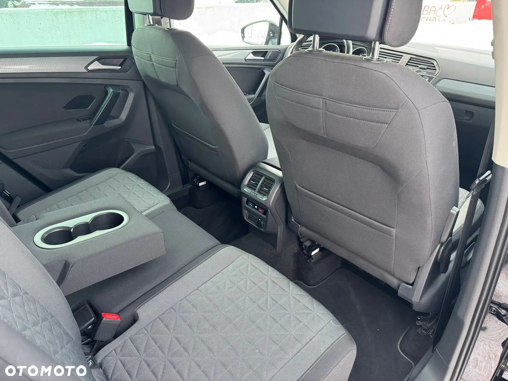 Volkswagen Tiguan 2.0 TDI SCR 4Mot Elegance DSG - 22