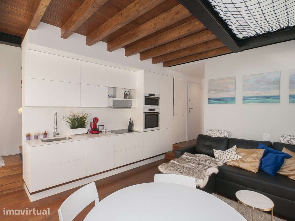 Apartamento Loft Duplex T1+1 junto ao museu do Fado! - Grande imagem: 5/15