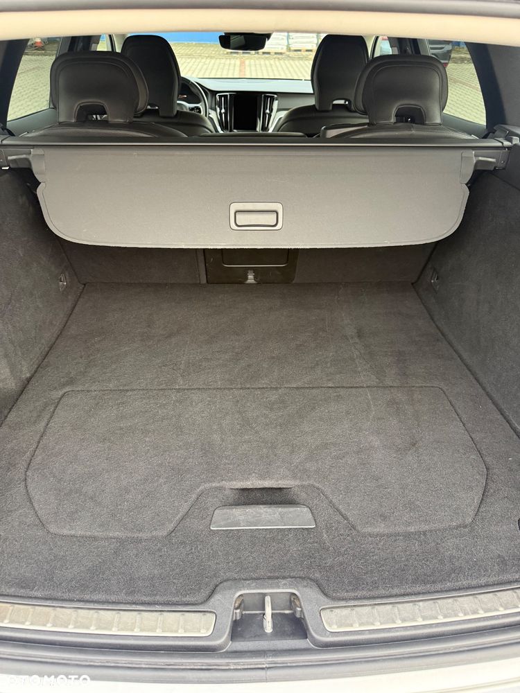 Volvo V60 - 13