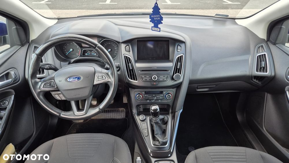 Ford Focus 1.6 Titanium - 9