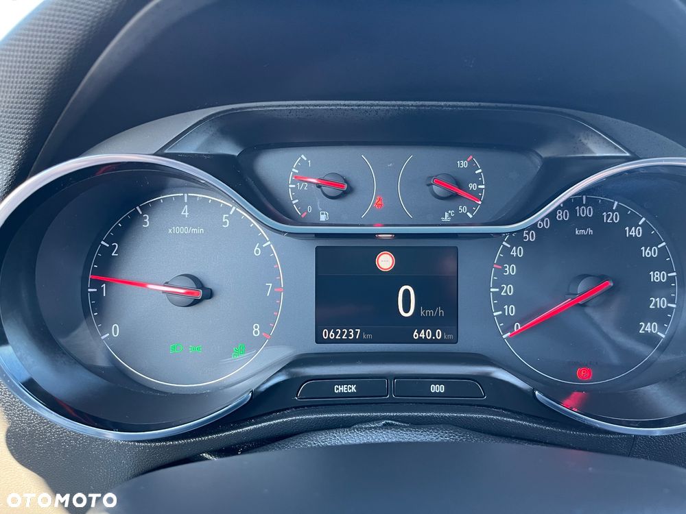 Opel Crossland X 1.2 Start/Stop Innovation - 4