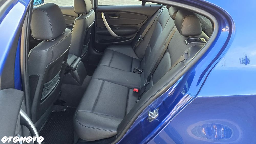 BMW Seria 1 120d DPF Edition Sport - 24