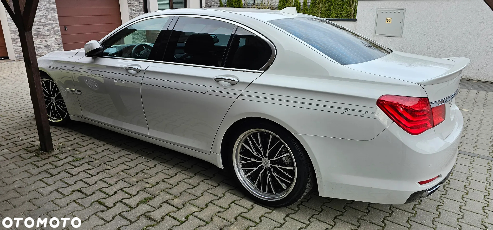 BMW Seria 7 740i - 21