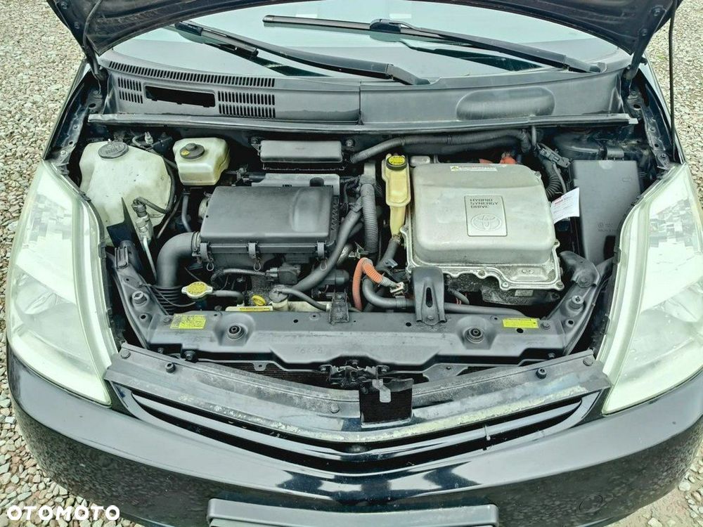 Toyota Prius - 18