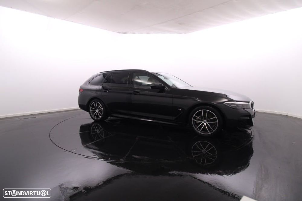 BMW 520 d Pack Desportivo M Auto - 10