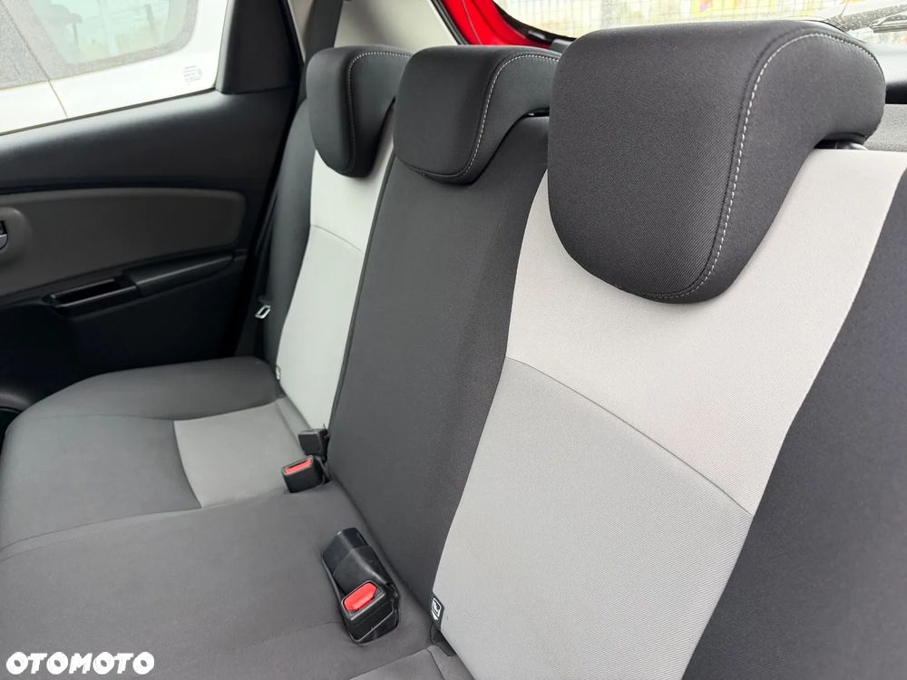 Toyota Yaris 1.5 Active - 16