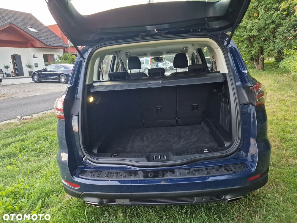 Ford S-Max 2.0 TDCi Titanium PowerShift - 9