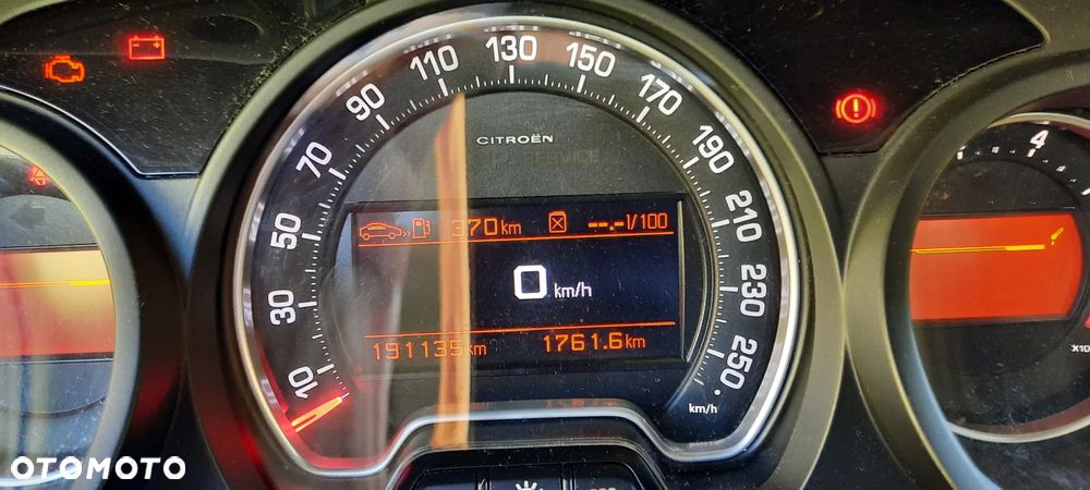Citroën C5 1.6 THP 16V Confort - 7