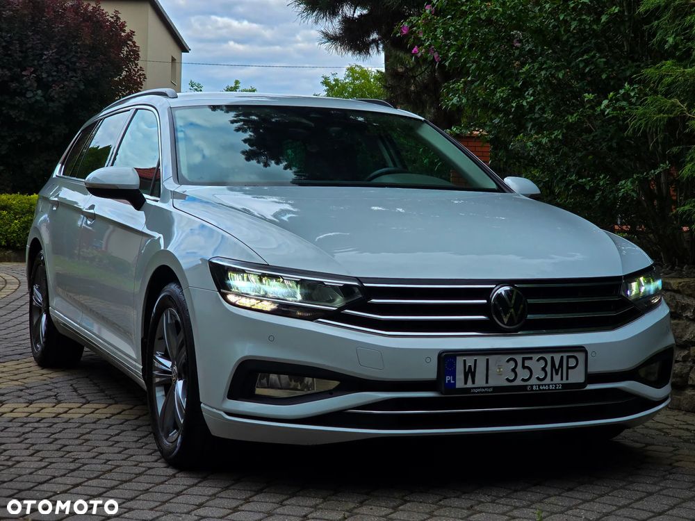 Volkswagen Passat Variant 2.0 TDI EVO Elegance DSG - 14