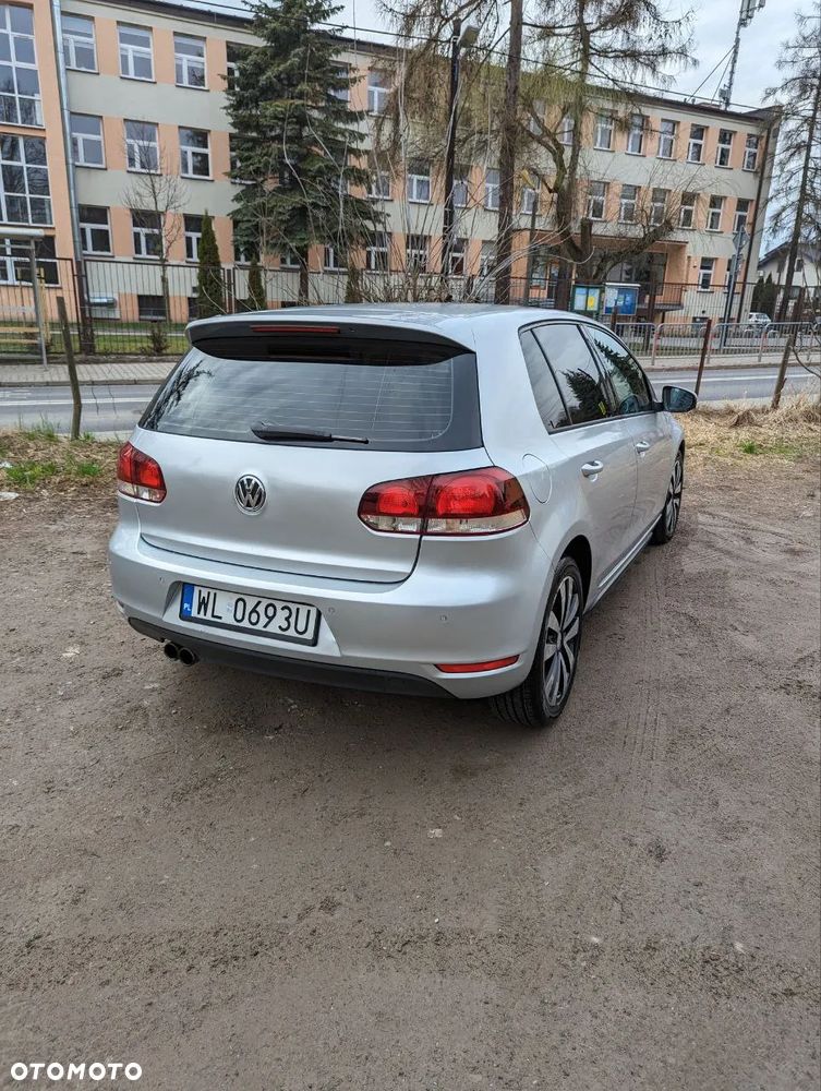 Volkswagen Golf - 4