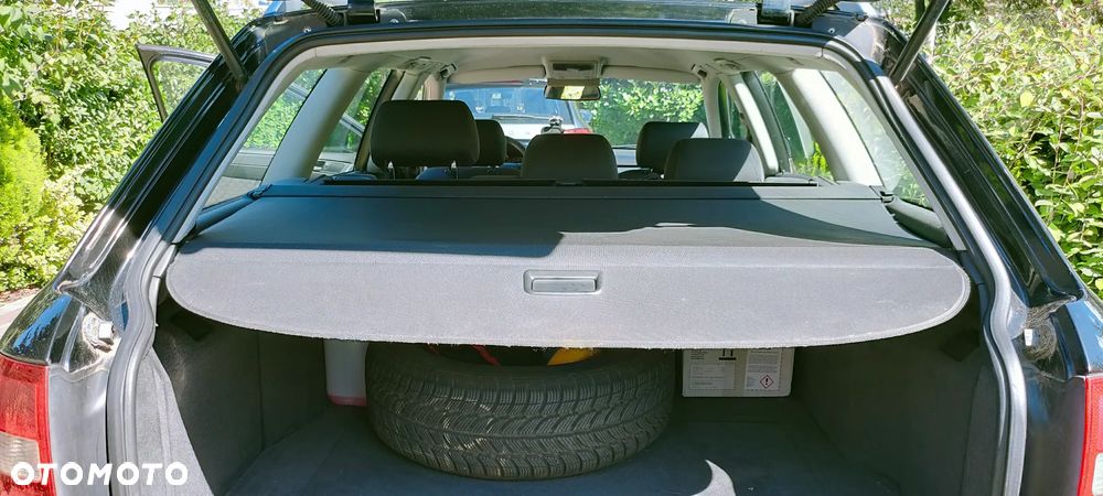 Audi A6 Avant 2.4 Multitronic - 17