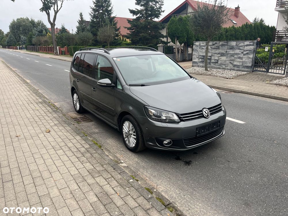 Volkswagen Touran - 2