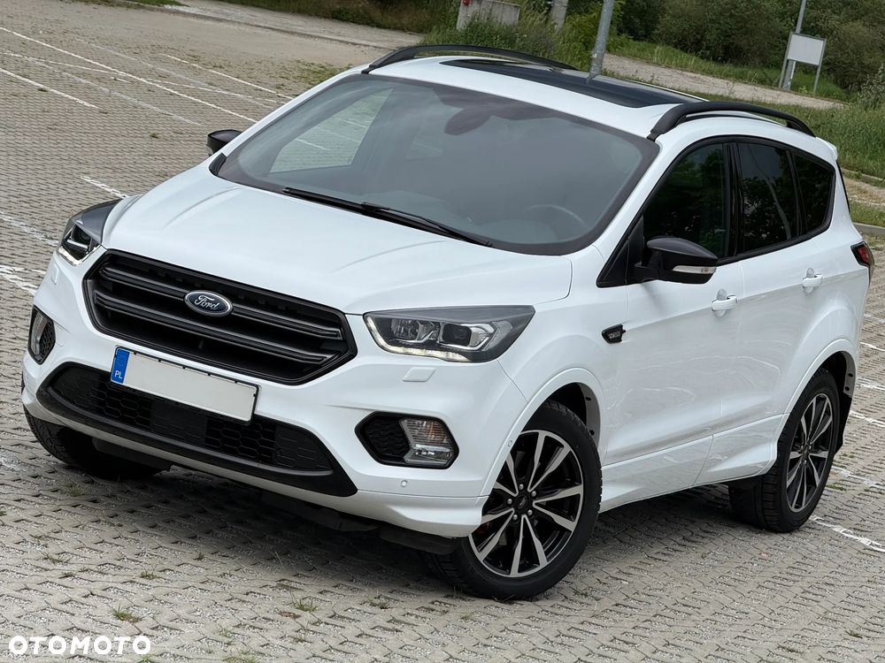 Ford Kuga 1.5 EcoBoost FWD ST-Line - 36