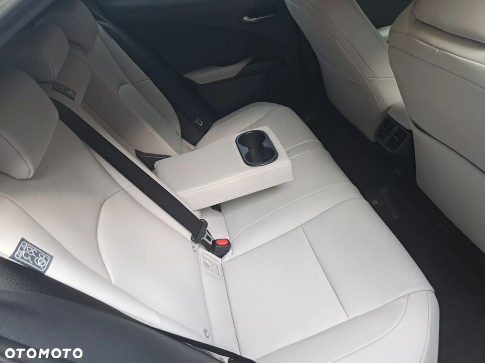 Lexus UX 250h GPF F Impression 2WD - 2