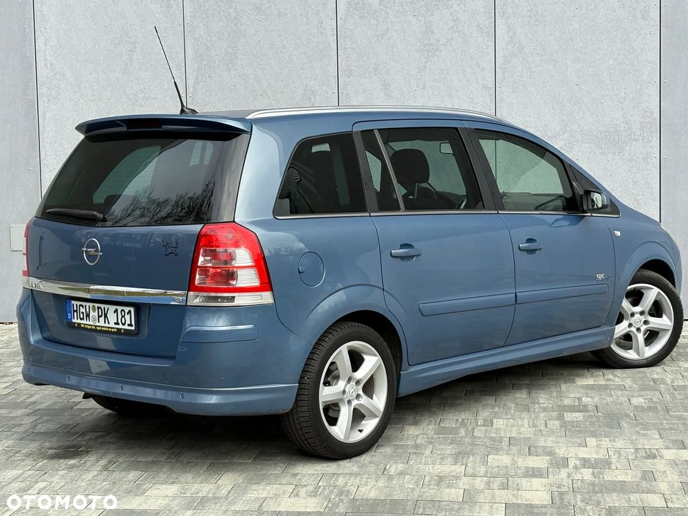 Opel Zafira 1.8 Sport - 8