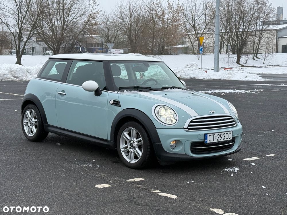 MINI Cooper Standard - 3