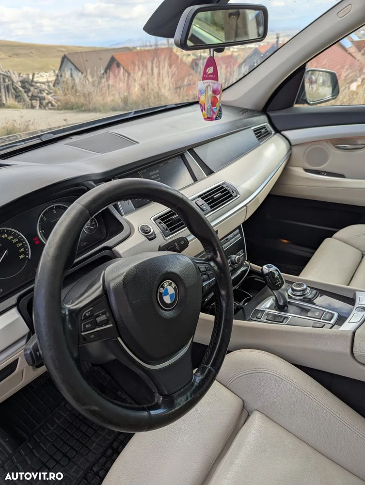BMW Seria 5 530d Gran Turismo - 8