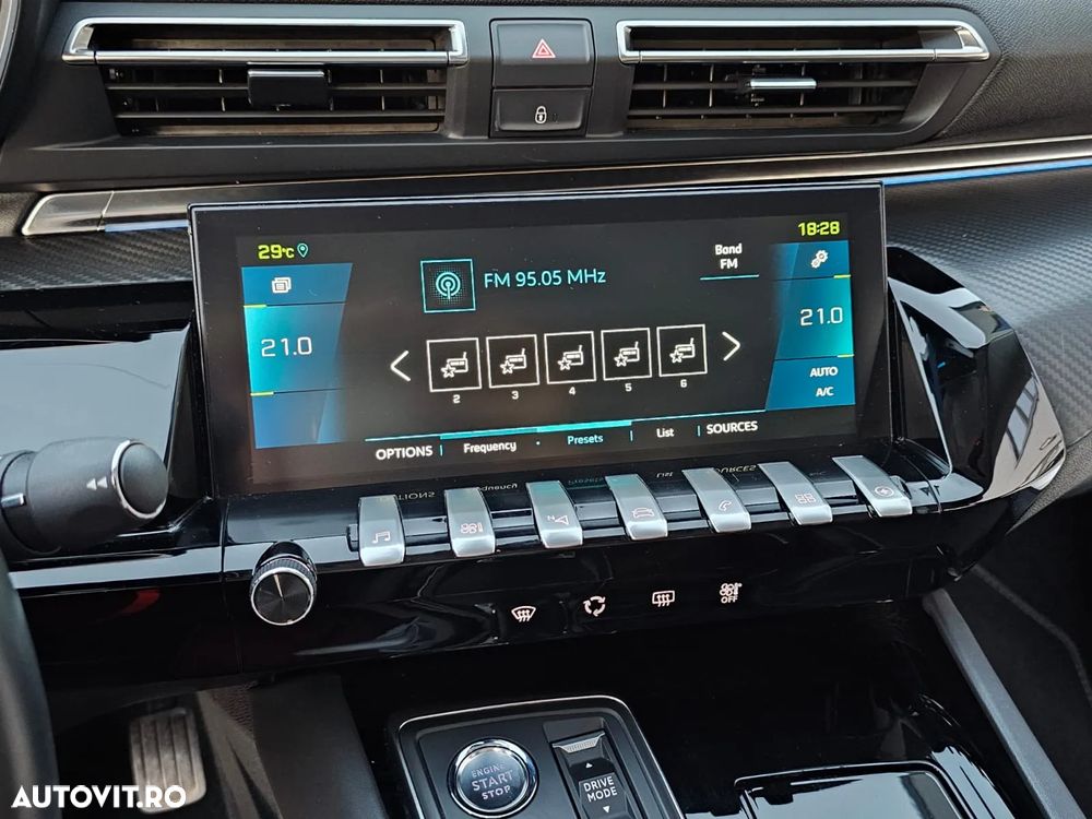 Peugeot 508 Plug-In Hybrid 225 e-EAT8 Allure Pack - 25