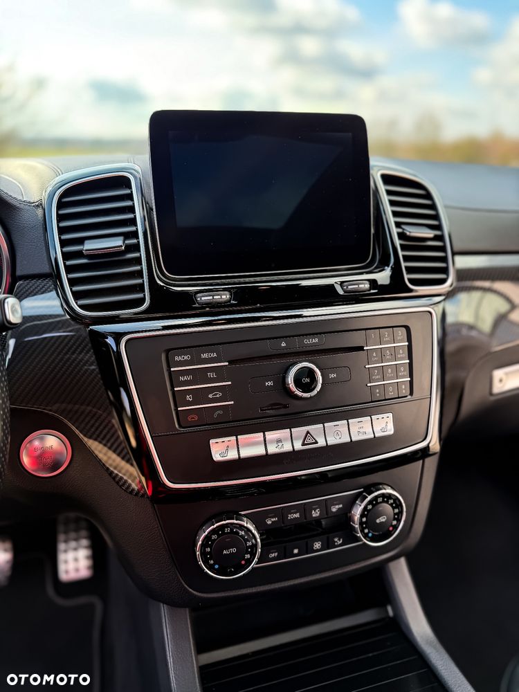 Mercedes-Benz GLE 350 d 4Matic 9G-TRONIC AMG Line - 12