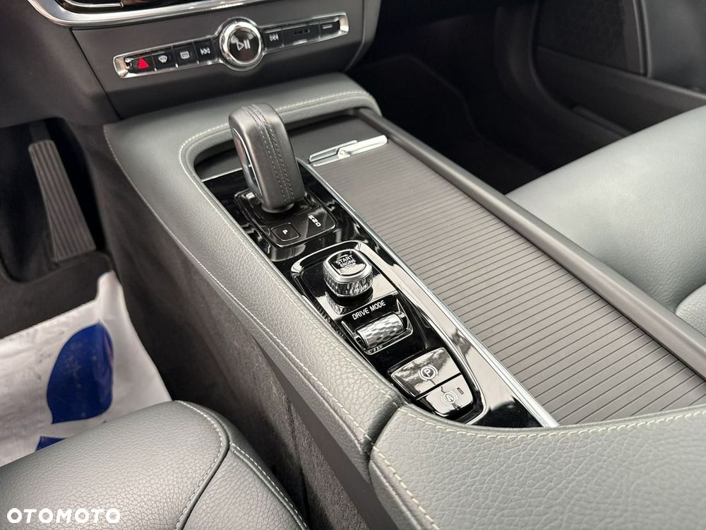 Volvo S90 - 20