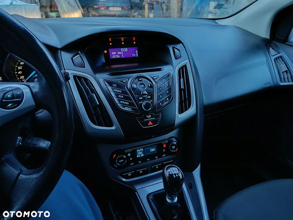 Ford Focus 1.6 TDCi Ambiente - 12