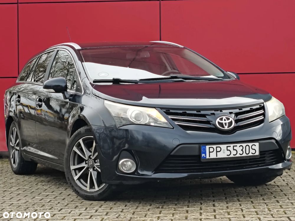 Toyota Avensis 2.0 D-4D Comfort - 9