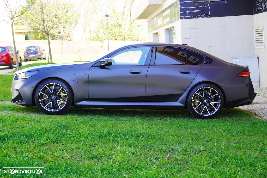 BMW M5 Standard - 5
