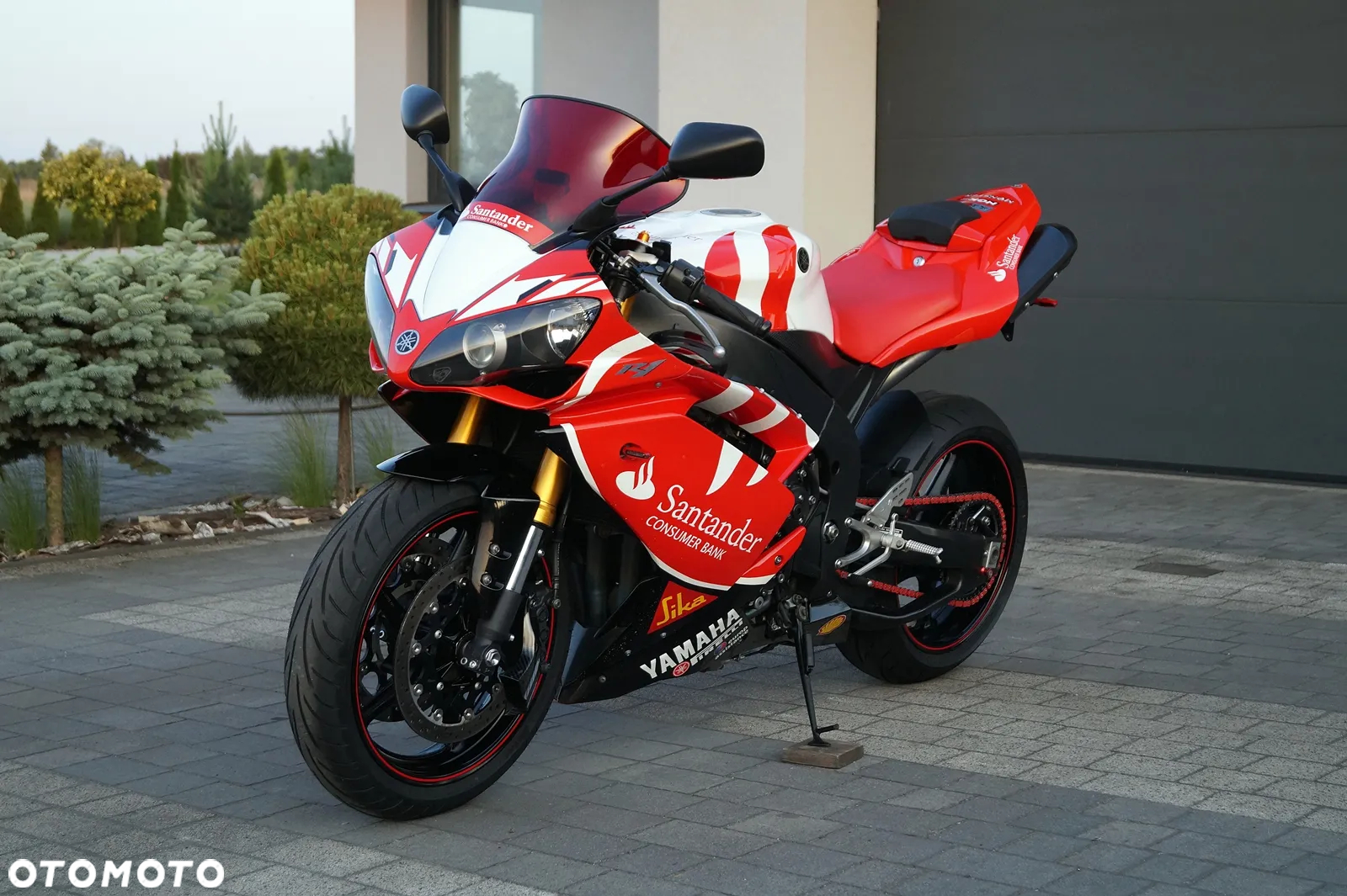 Yamaha R1 - 2
