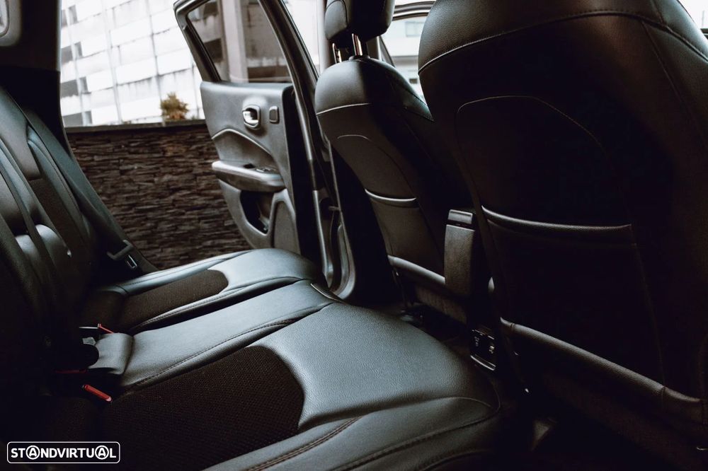 Jeep Compass 1.6 M-Jet Limited - 10