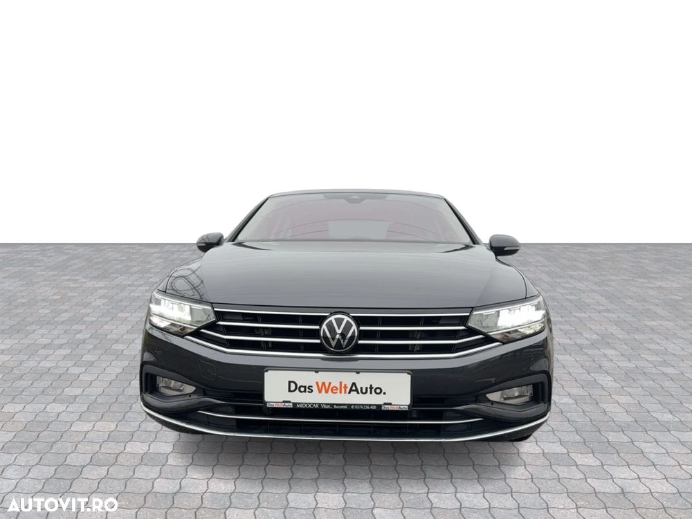 Volkswagen Passat 2.0 TDI DSG Highline - 8