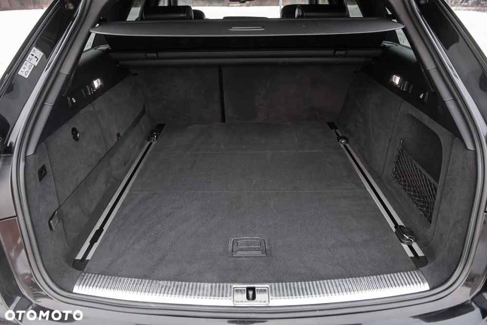 Audi A6 Avant 2.0 TDI quattro S tronic - 28