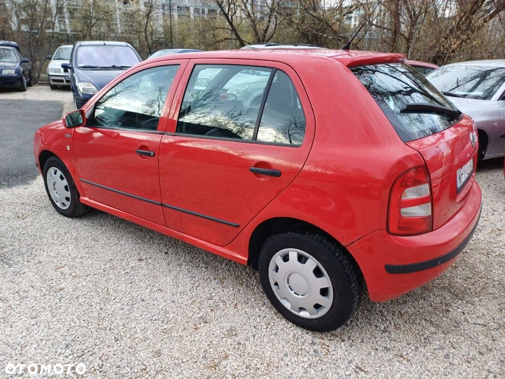 Skoda Fabia - 4