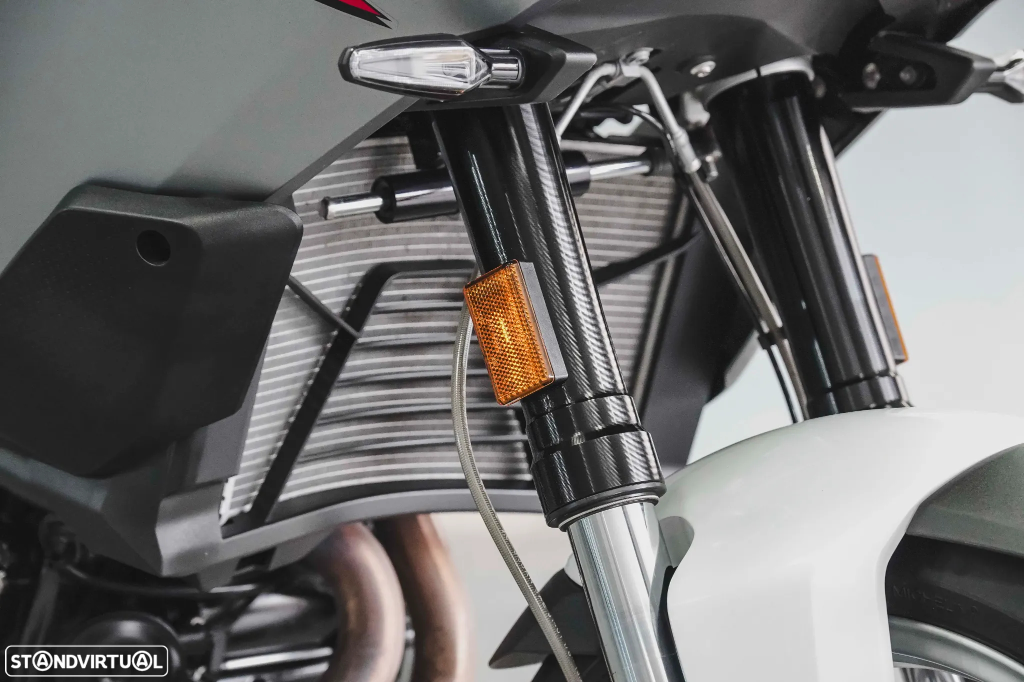 BMW F 900 XR - 40