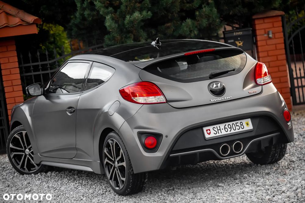 Hyundai Veloster 1.6 Turbo Premium - 9