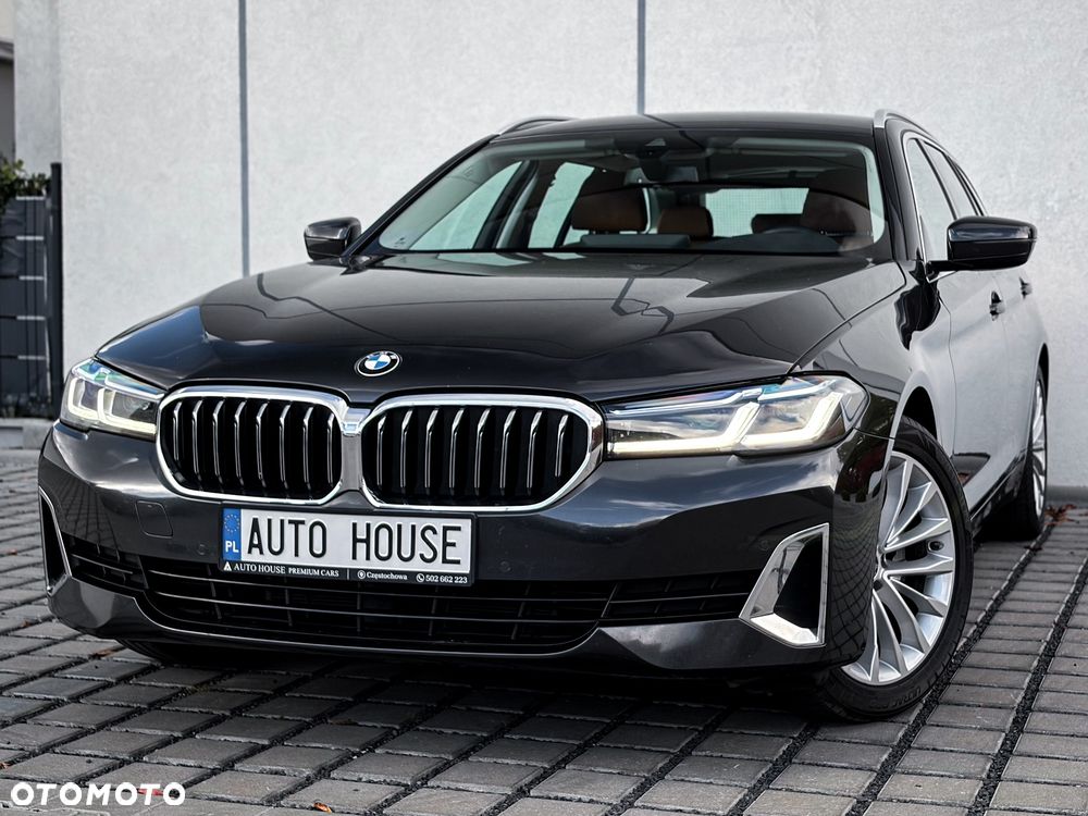 BMW Seria 5 520i Luxury Line - 2