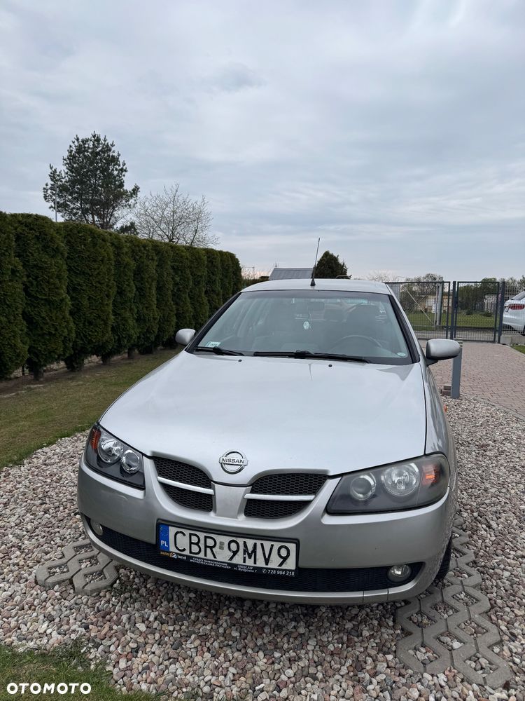 Nissan Almera 1.5 Visia + - 2