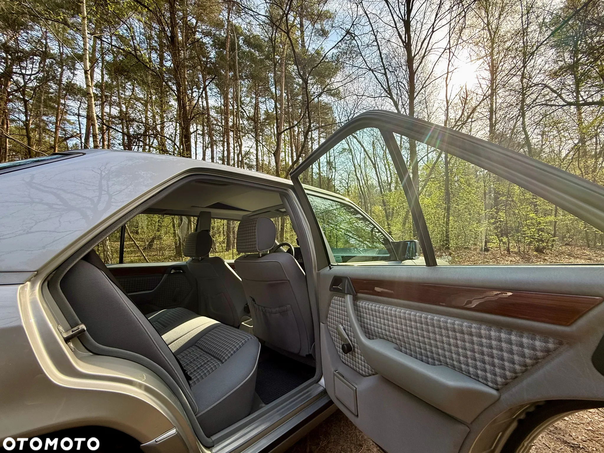 Mercedes-Benz W124 (1984-1993) - 16