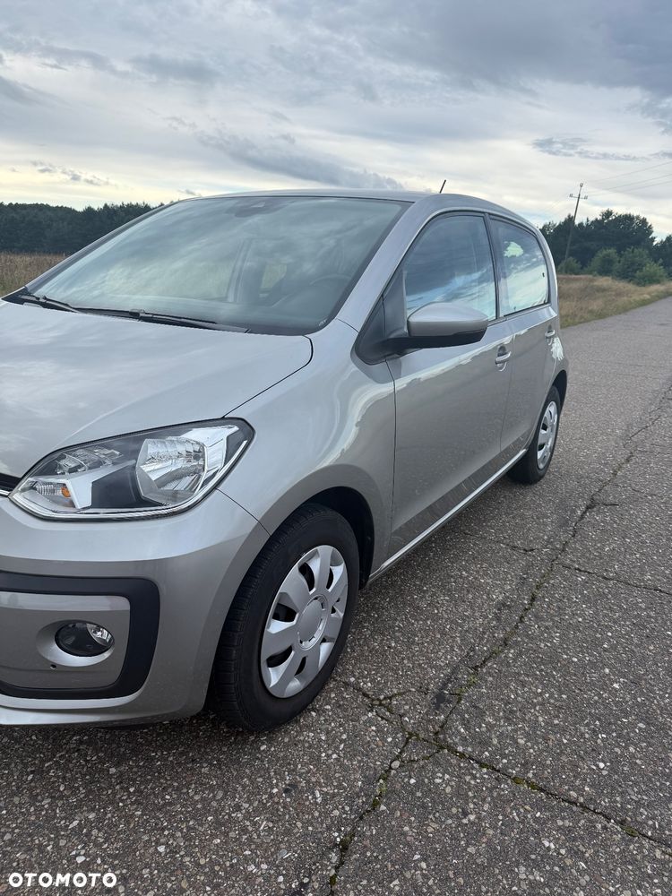 Volkswagen up! (BlueMotion Technology) move - 2