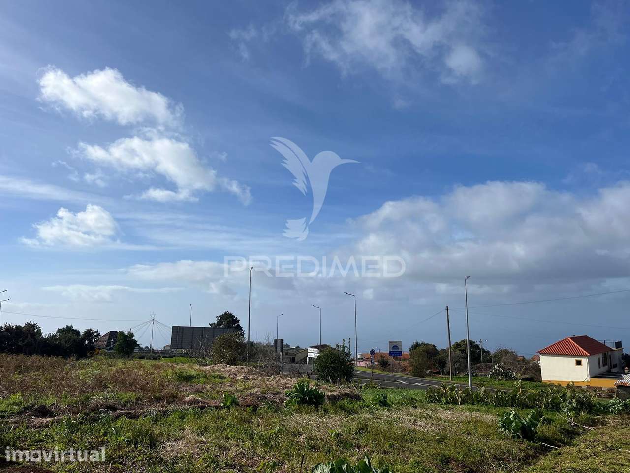 MORADIA TÉRREA E PALHEIRO AMBOS URBANOS COM TERRENO NA RAPOSEIRA-MA... - Grande imagem: 4/7