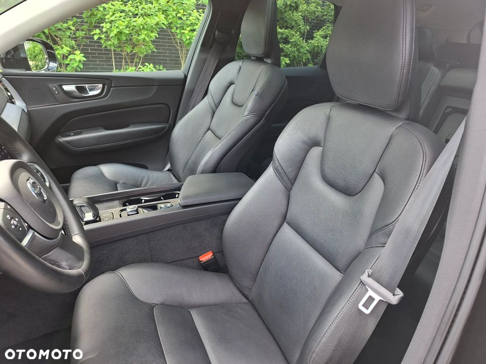 Volvo XC 60 - 12