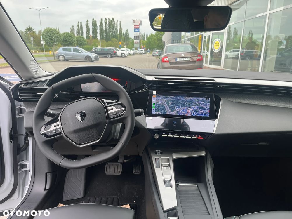 Peugeot 408 1.2 PureTech mHEV Allure S&S e-DSC6 - 11