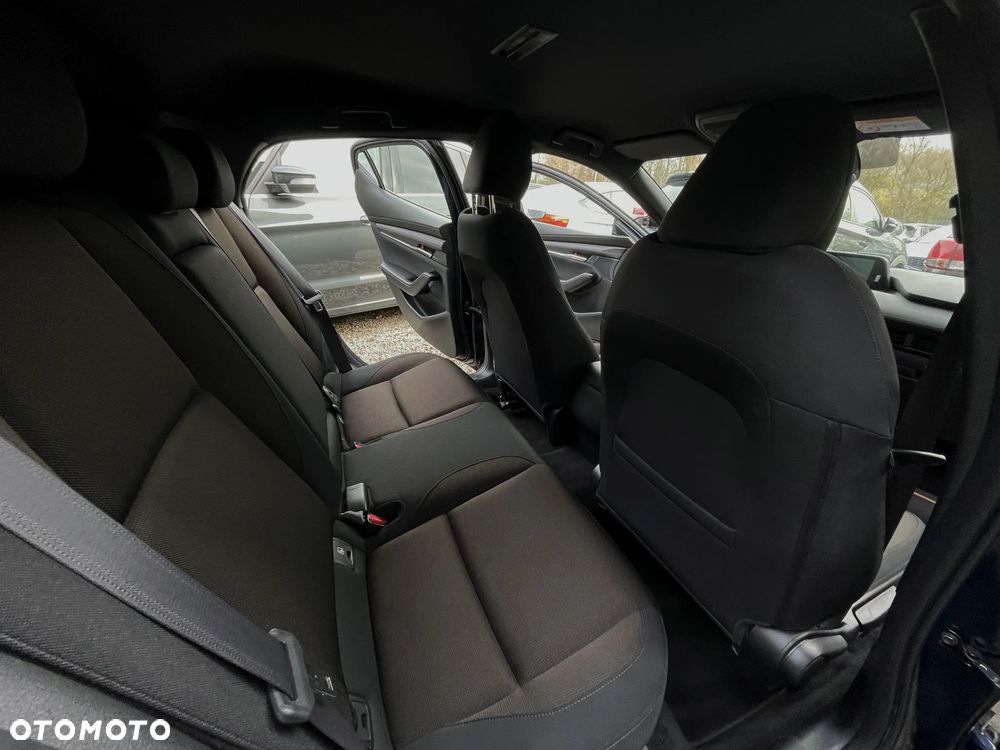 Mazda 3 e-SKYACTIV-G 2.0 M HYBRID - 17