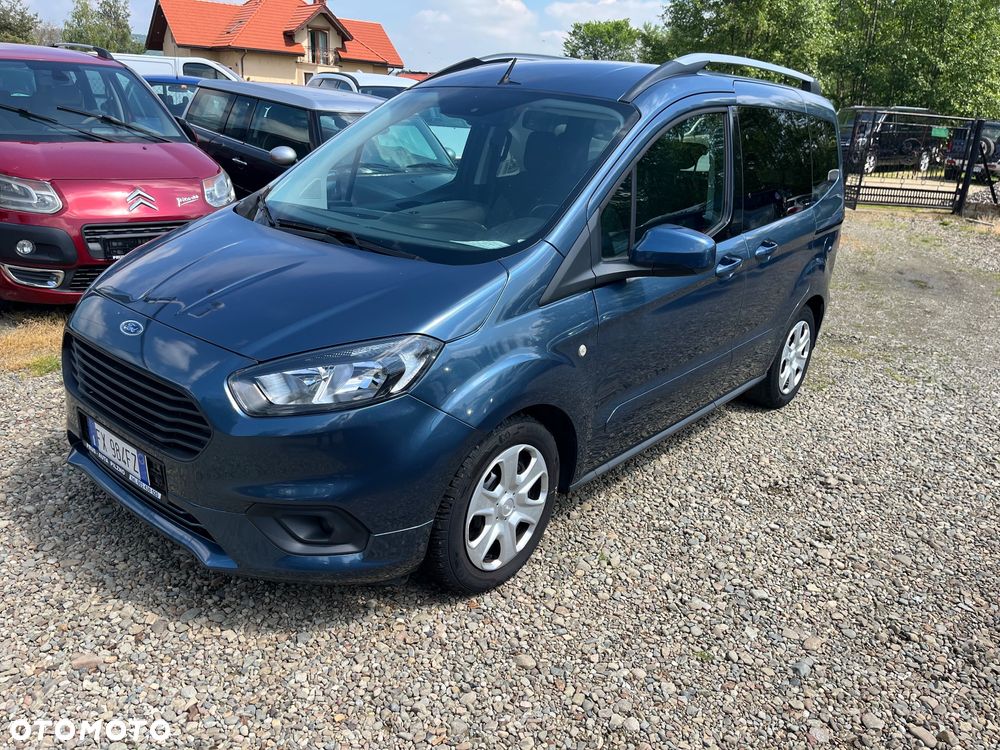 Ford Tourneo Courier 1.0 EcoBoost Ambiente - 17