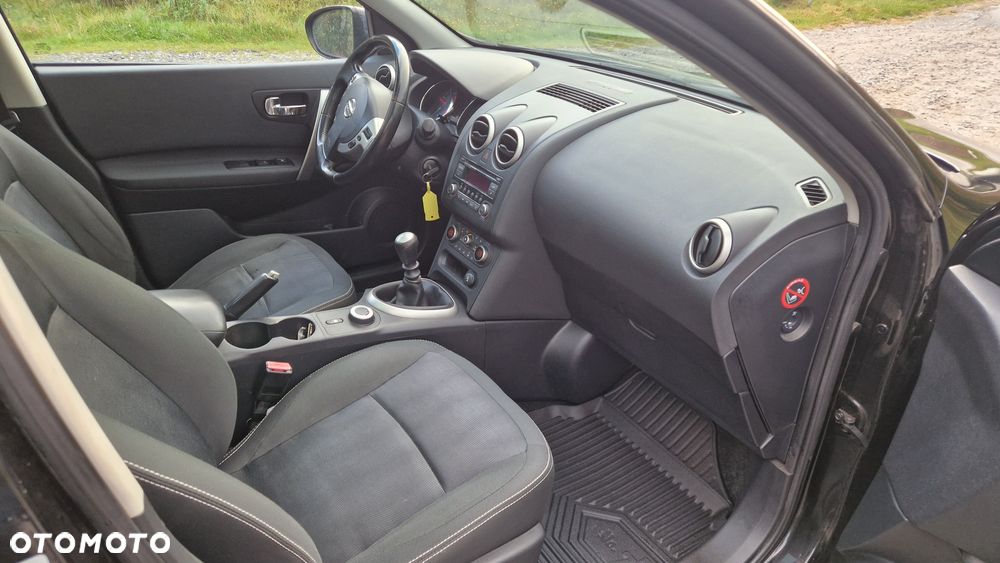 Nissan Qashqai+2 - 11