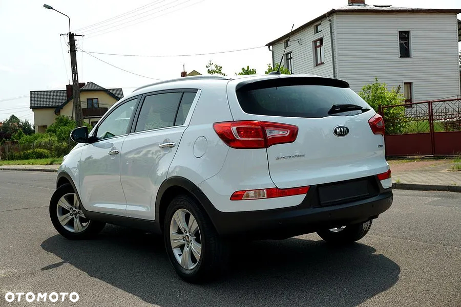 Kia Sportage 1.7 CRDI 2WD Dream-Team Edition - 10