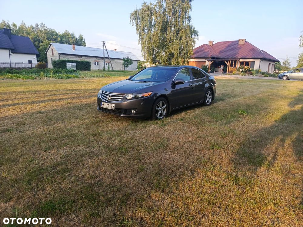 Honda Accord - 2